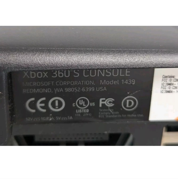 Xbox 360 Console Lot With 3 Games, Tested And Working, Model 1439 - Picture 7 of 9